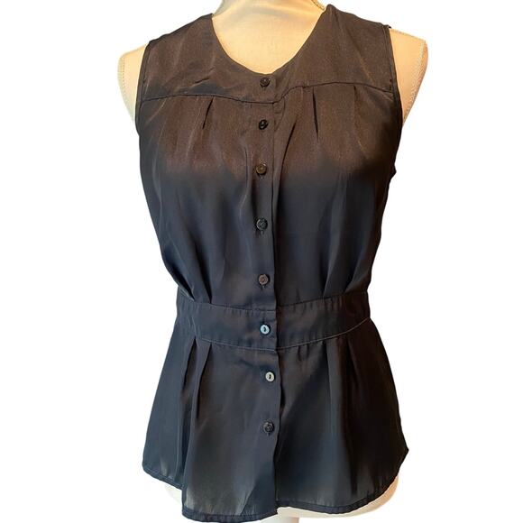 Banana Republic Sleeveless button up Navy Blouse size 4 Office Work Professional - Picture 1 of 4